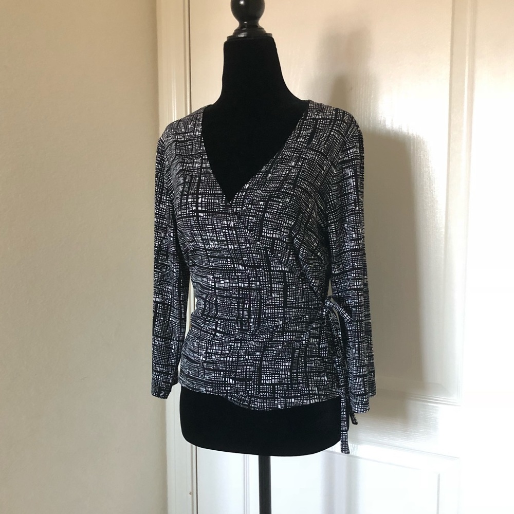 Printed Wrap Top